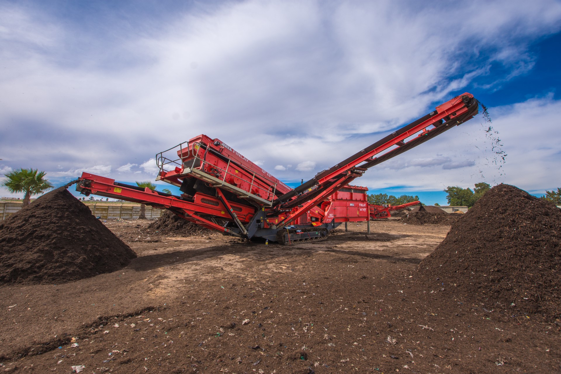 Red Tractor facility video cover